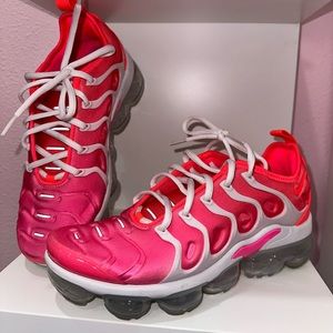 Nike Air Vapormax Plus Pink